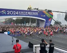 爱游戏官方入口-马拉松常规赛上演强强对话，姑苏猎隼队鏖战皖南银狐队，多点开花奏效；逆风翻盘的范本的简单介绍